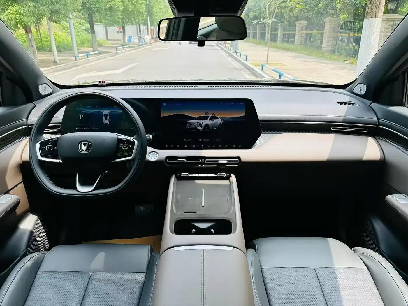 Changan CS55PLUS PHEV 2026 Smart New Blue Whale 125km Smart Edition — миниатюра 7