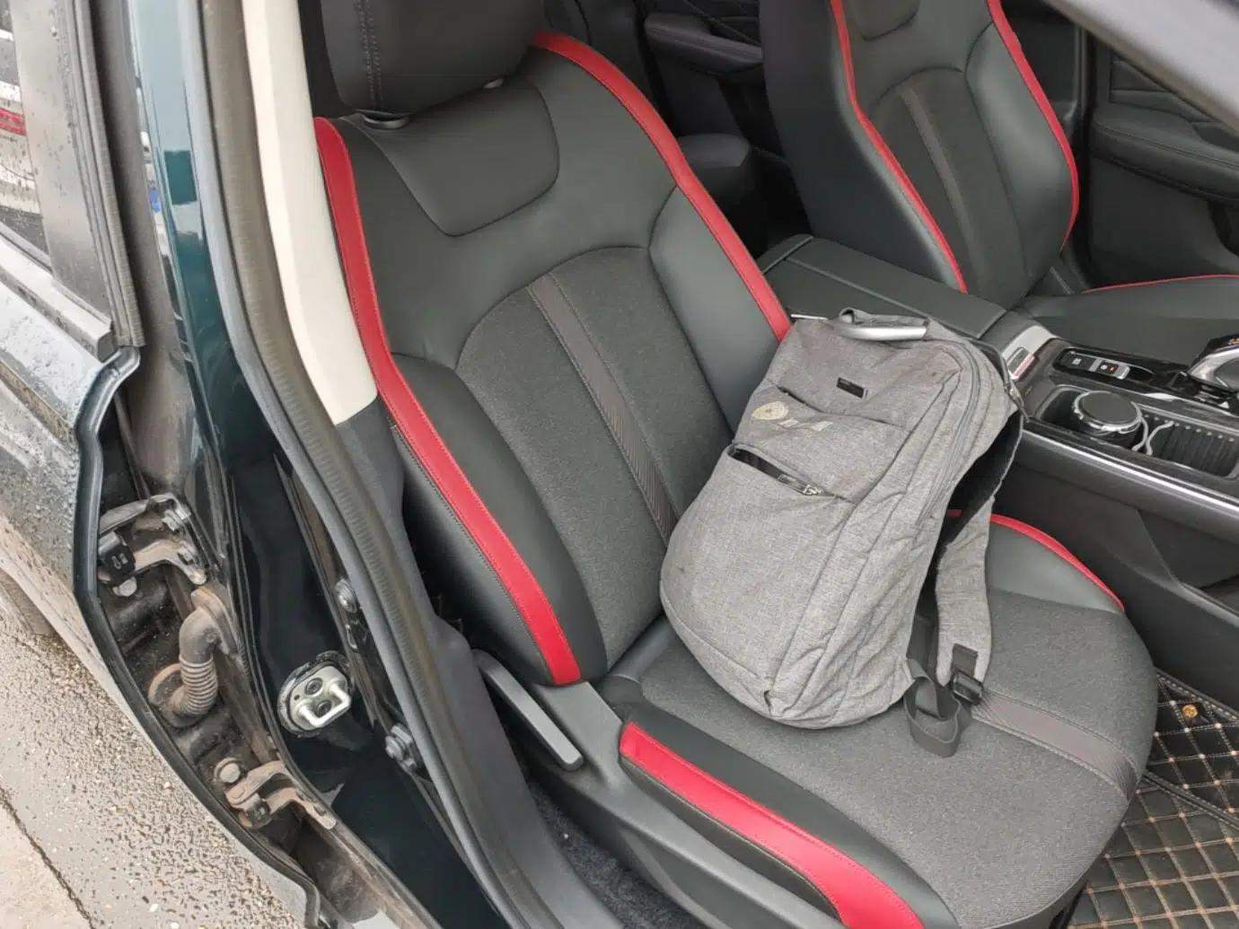 Dongfeng Aeolus Yixuan MAX 2023 1.5T Super-Powered Dad Edition — миниатюра 23