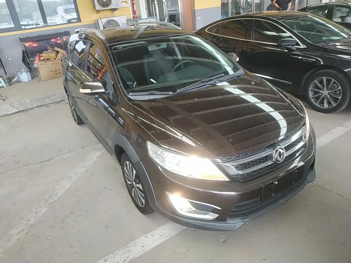 Dongfeng Aeolus AX3 2016 1.5L Automatic Zunku Model — миниатюра 3