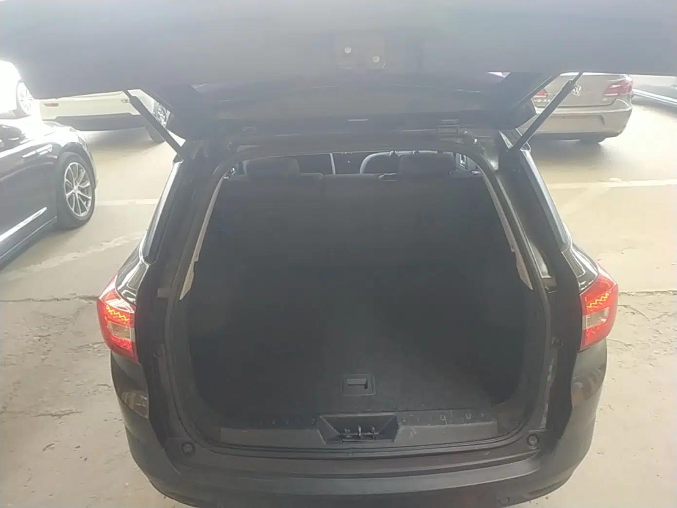 Dongfeng Aeolus AX3 2016 1.5L Automatic Zunku Model — миниатюра 22