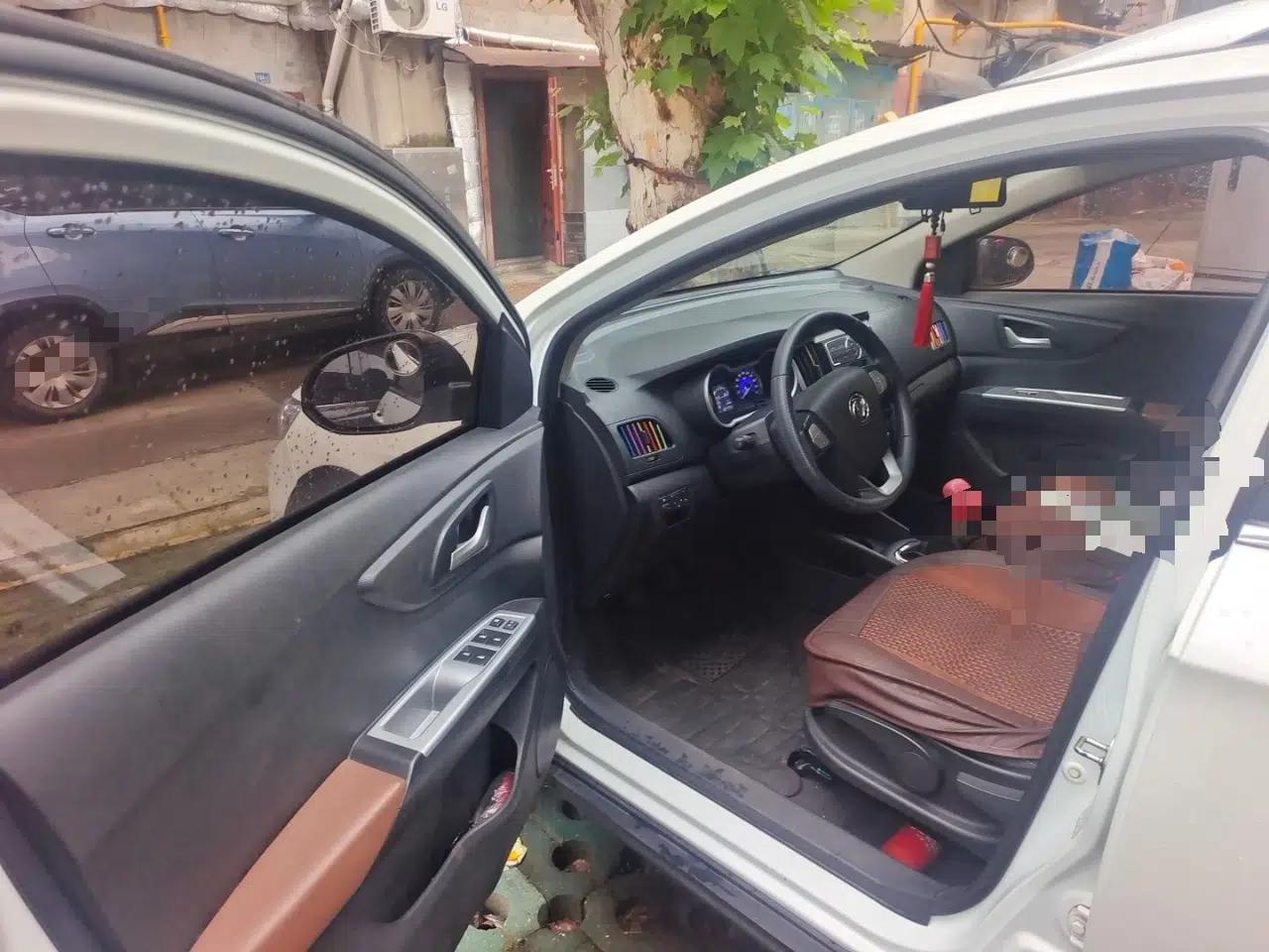 Dongfeng Aeolus AX3 2017 Leading Edition 1.5L Manual Shangkui Model — миниатюра 19