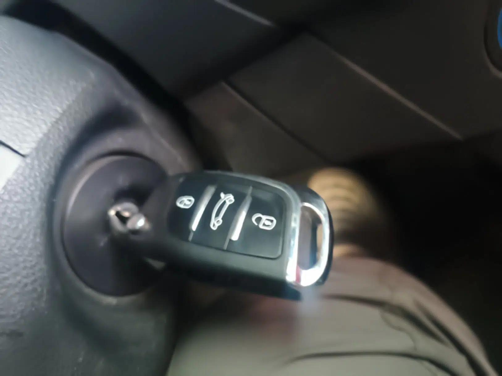 Dongfeng Aeolus AX3 2016 1.5L Automatic Shangkue Model — миниатюра 12