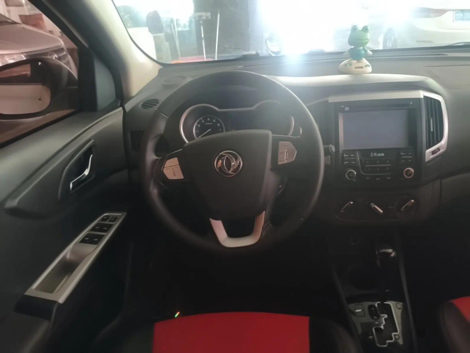 Dongfeng Aeolus AX3 2016 1.5L Automatic Shangkue Model — миниатюра 14