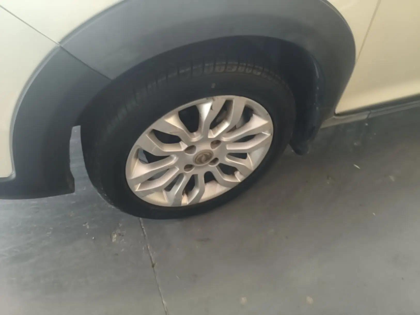 Dongfeng Aeolus AX3 2016 1.5L Automatic Shangkue Model — миниатюра 8