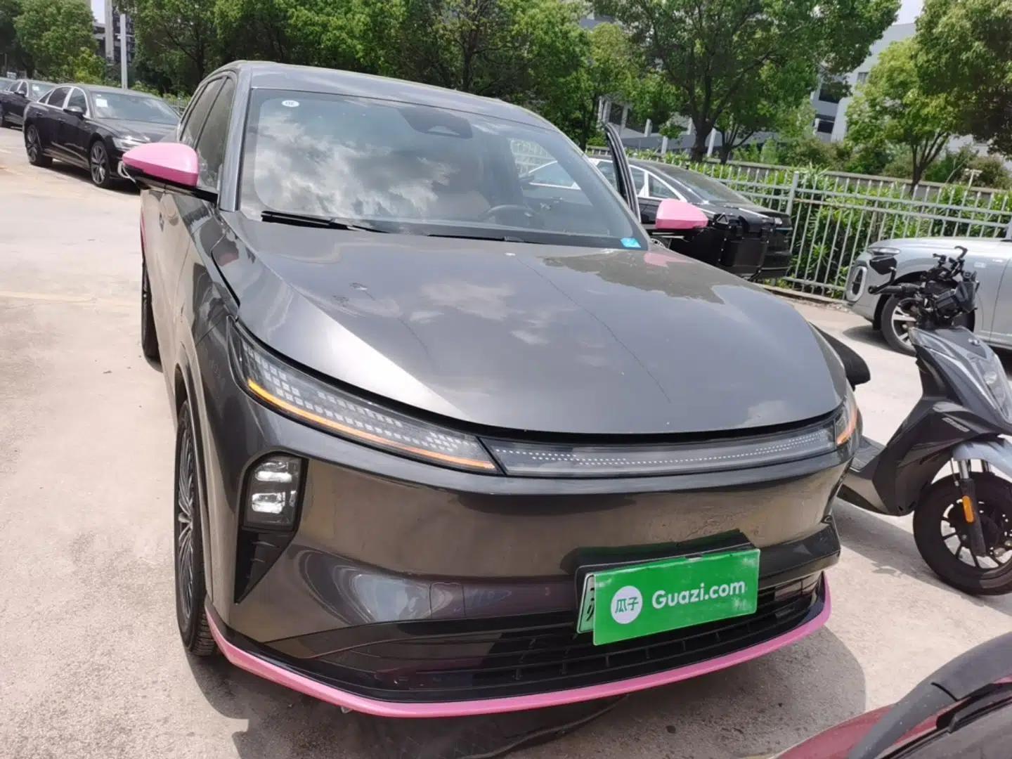 Dongfeng Aeolus L8 2025 Model 185KM Dream Edition — миниатюра 2