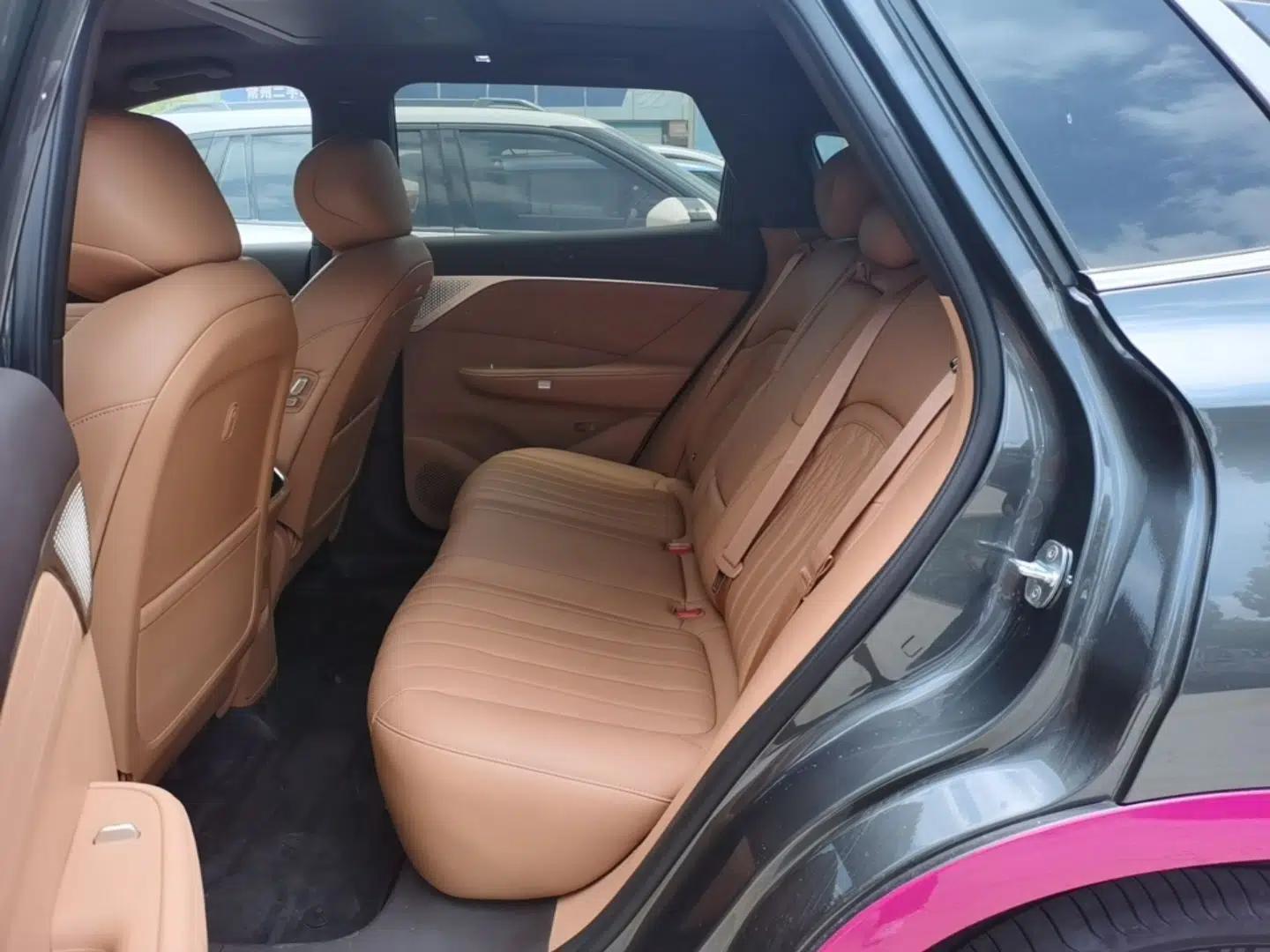 Dongfeng Aeolus L8 2025 Model 185KM Dream Edition — миниатюра 19