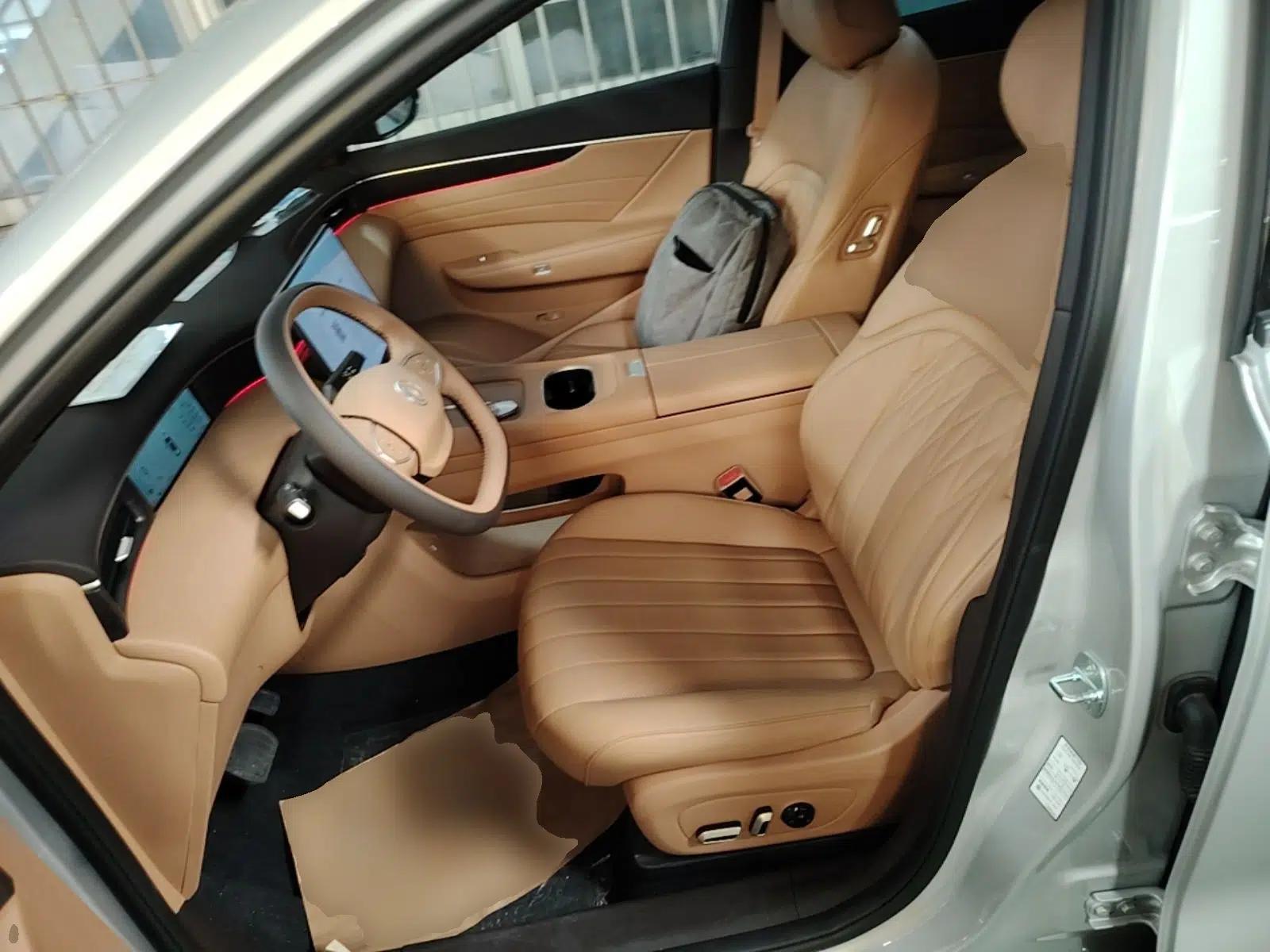 Dongfeng Aeolus L8 2025 Model 185KM Dream Edition — миниатюра 18