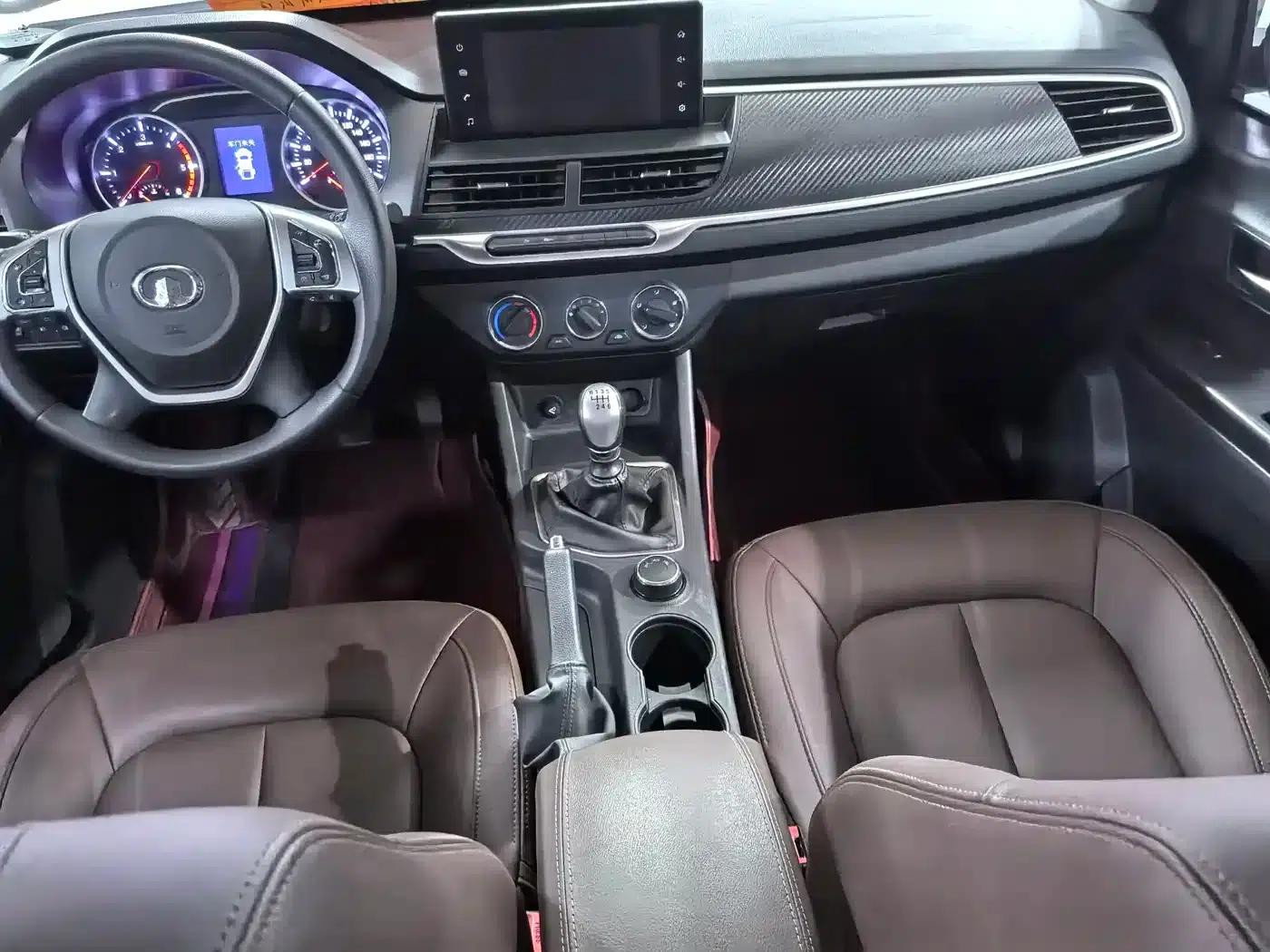 Wingle 7 2019 2.0T Diesel 4WD Elite Model (National VI Emission Standard) with Double Lanes GW4D20M — миниатюра 8