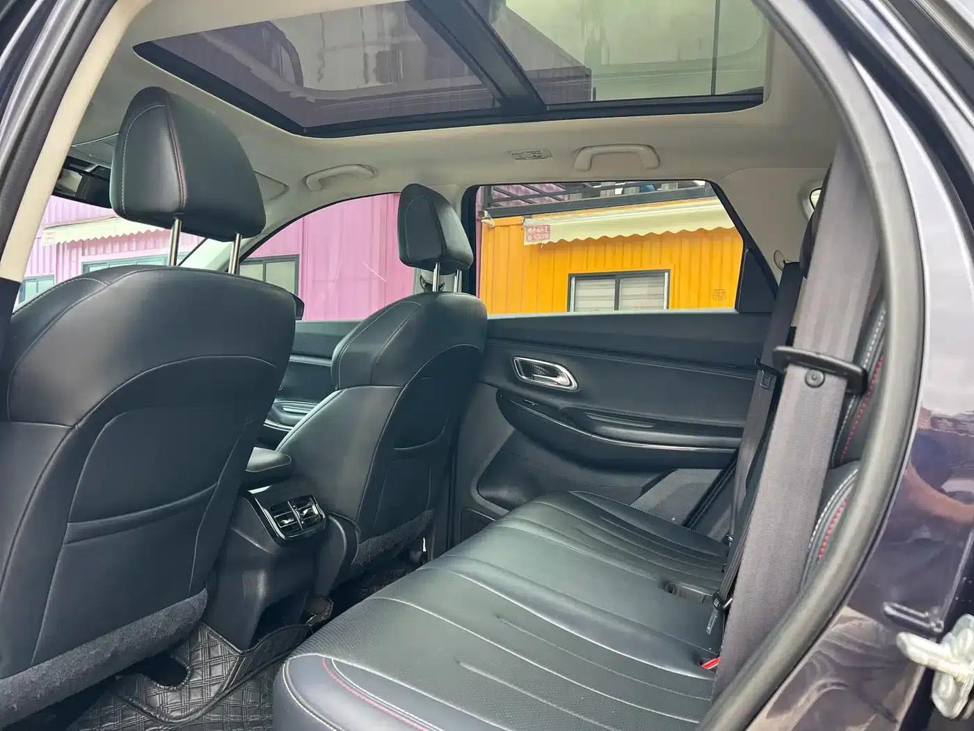 Changan Oushang X7 2021 1.5T Face Recognition Fully Automatic Parking Space Leisure Edition — миниатюра 6