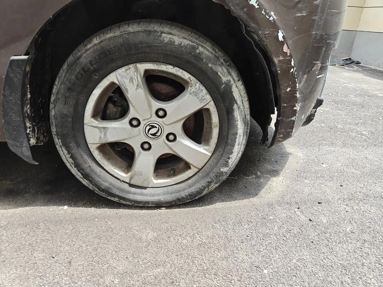 Dongfeng Fengon 330 2014 1.5L Manual Comfort Version DK15-02 — миниатюра 8