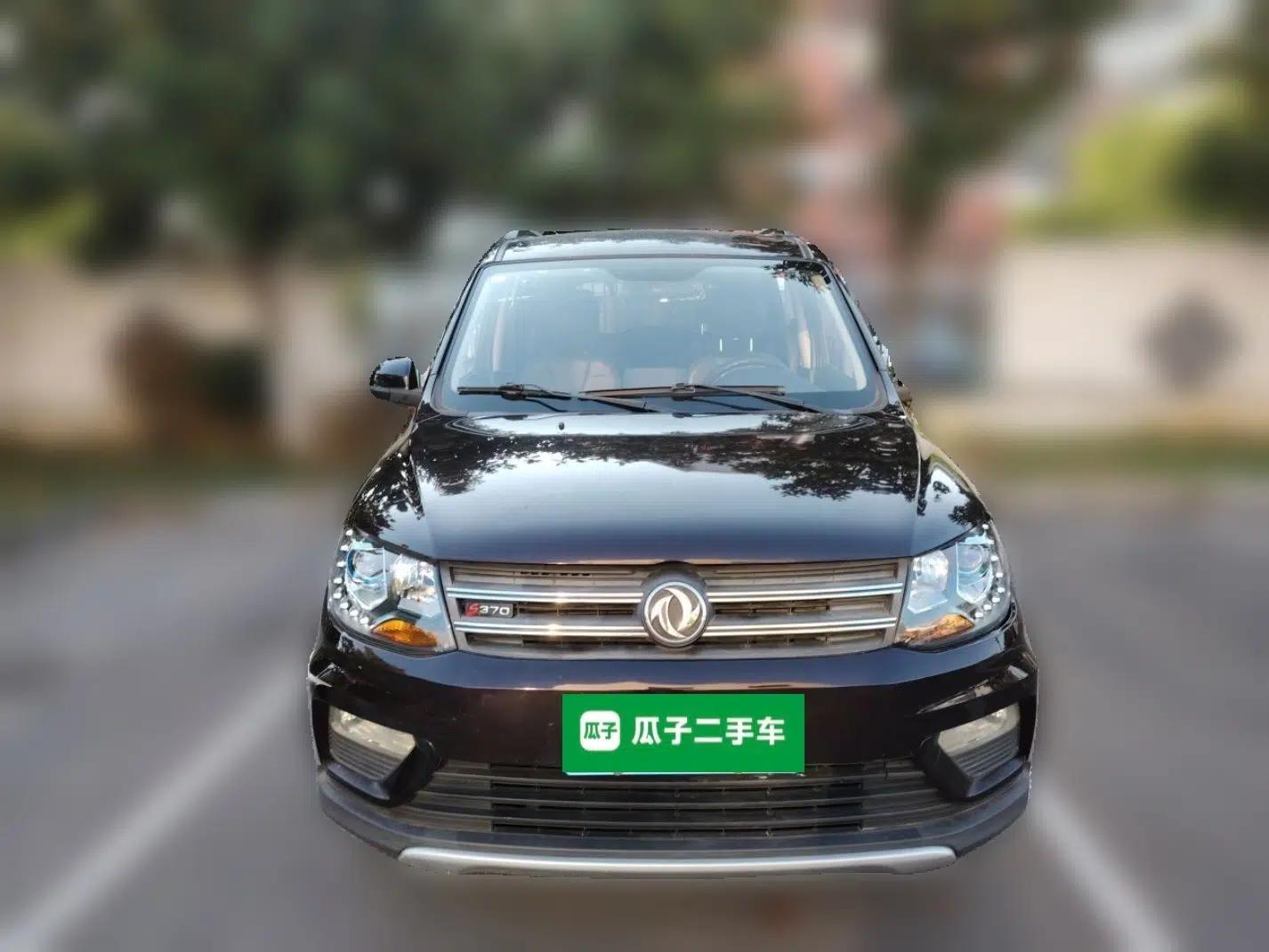 Dongfeng Fengon 370 2018 S370 1.5L CVT Luxury 7-Seater — миниатюра 2