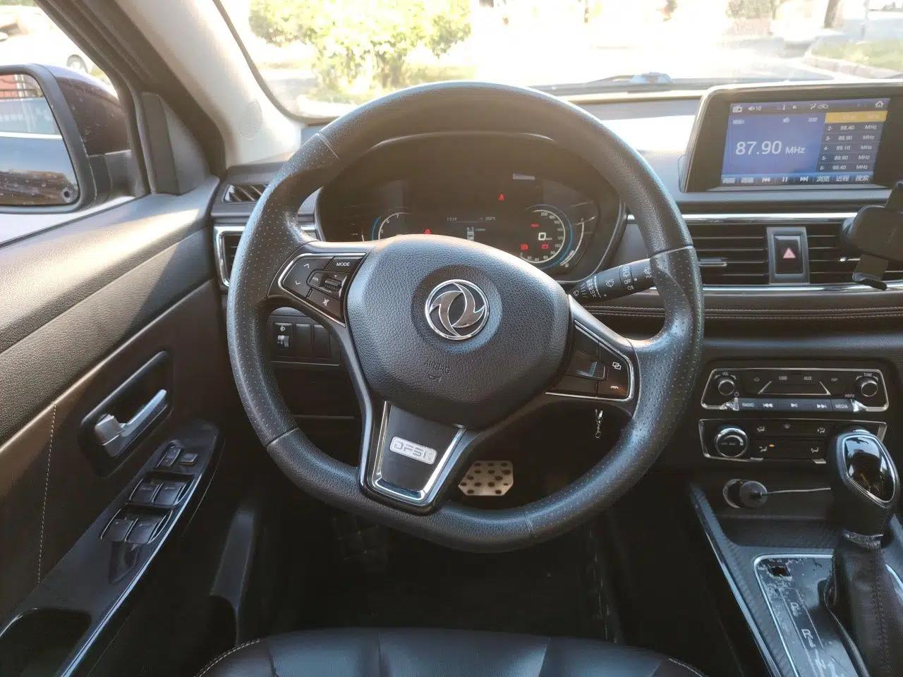 Dongfeng Fengon 370 2018 S370 1.5L CVT Luxury 7-Seater — миниатюра 11