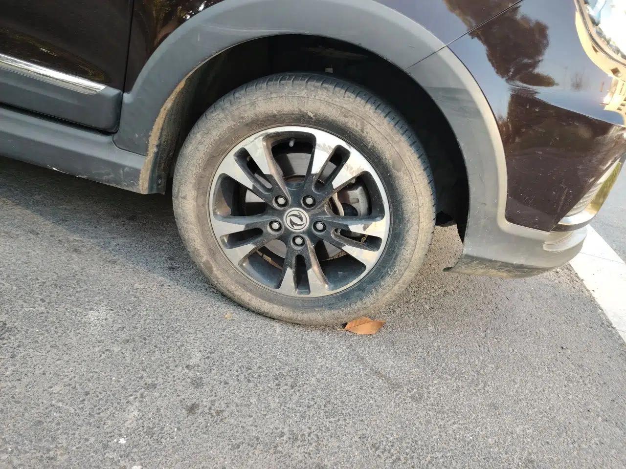 Dongfeng Fengon 370 2018 S370 1.5L CVT Luxury 7-Seater — миниатюра 8