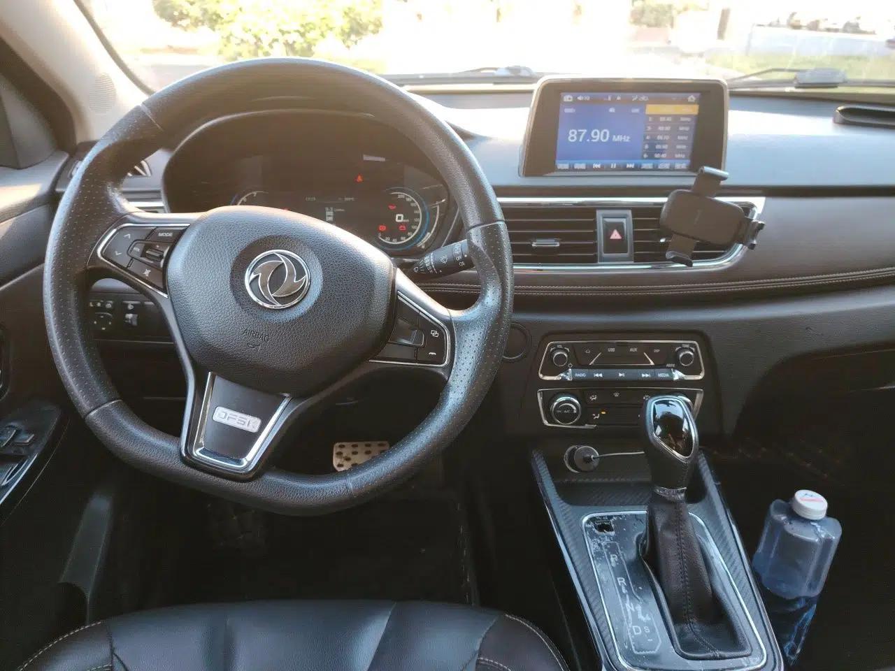 Dongfeng Fengon 370 2018 S370 1.5L CVT Luxury 7-Seater — миниатюра 10