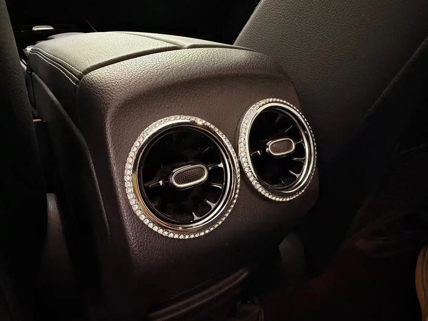 Multivan 2018 2.0TSI 4WD Premium Edition 7-Seater — миниатюра 22