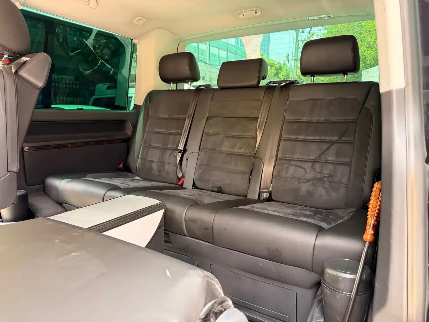 Multivan 2018 2.0TSI 4WD Premium Edition 7-Seater — миниатюра 10