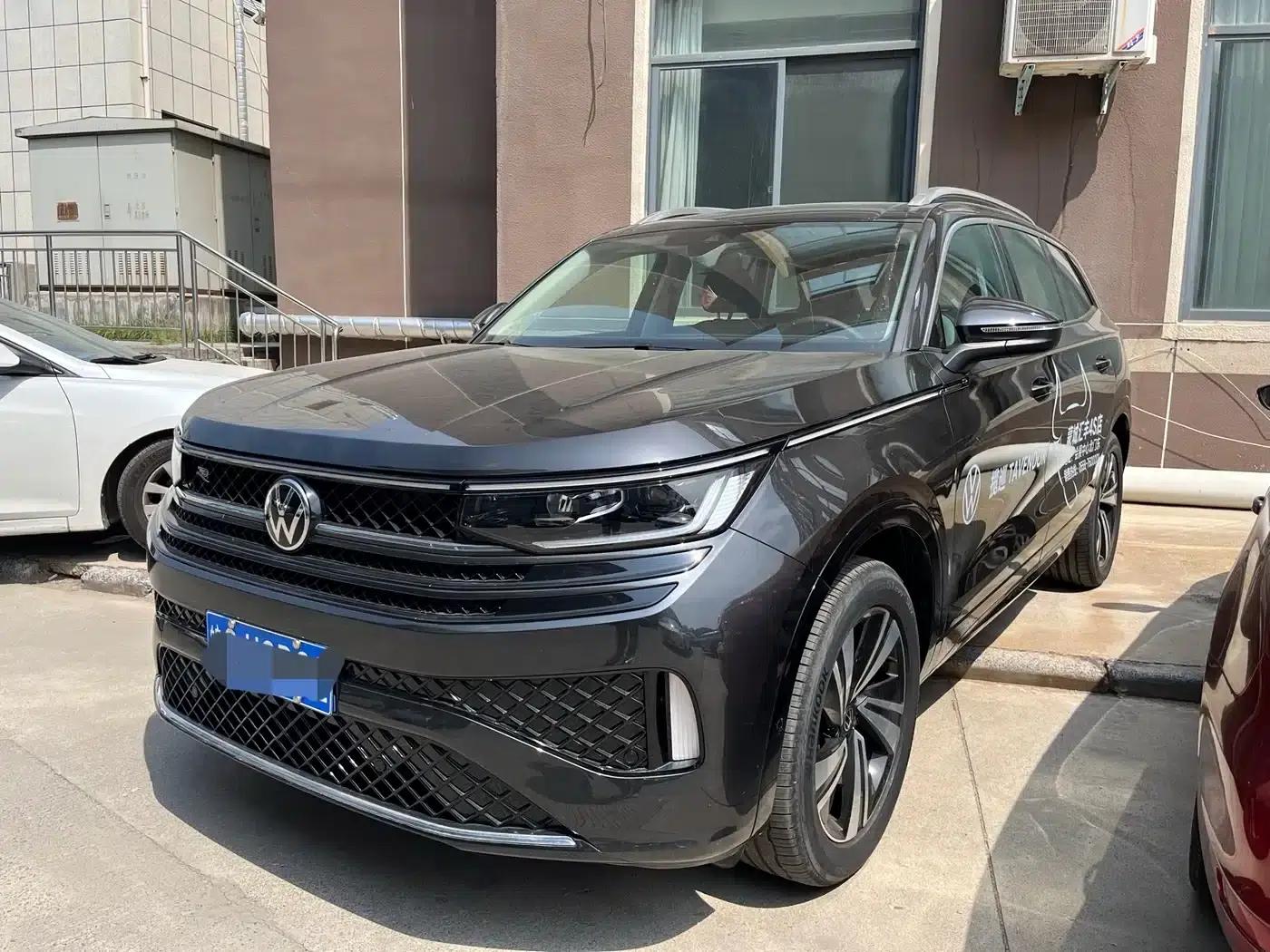 2024 Range Rover 380TSI AWD R-Line Cruiser - Special Edition — миниатюра 1