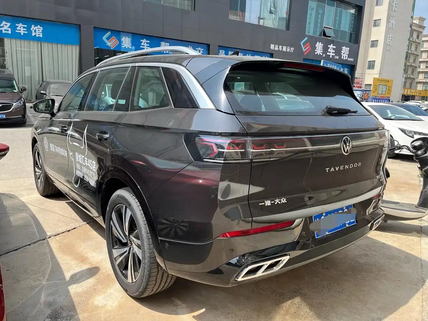 2024 Range Rover 380TSI AWD R-Line Cruiser - Special Edition — миниатюра 4