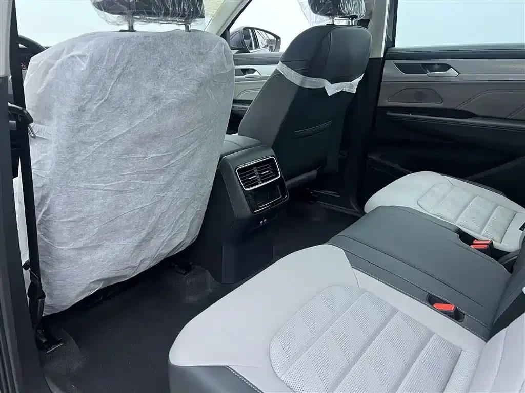 2025 Range Rover 330TSI Luxury Cruiser (Popular Edition) — миниатюра 19