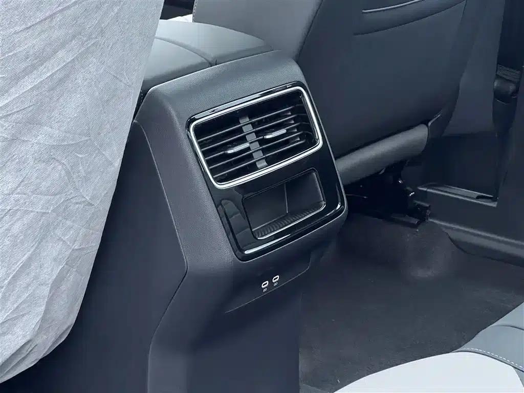 2025 Range Rover 330TSI Luxury Cruiser (Popular Edition) — миниатюра 26