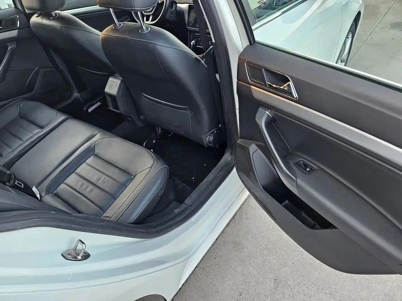 Lavida Gran Turismo 2017 180TSI DSG Comfort Edition — миниатюра 14