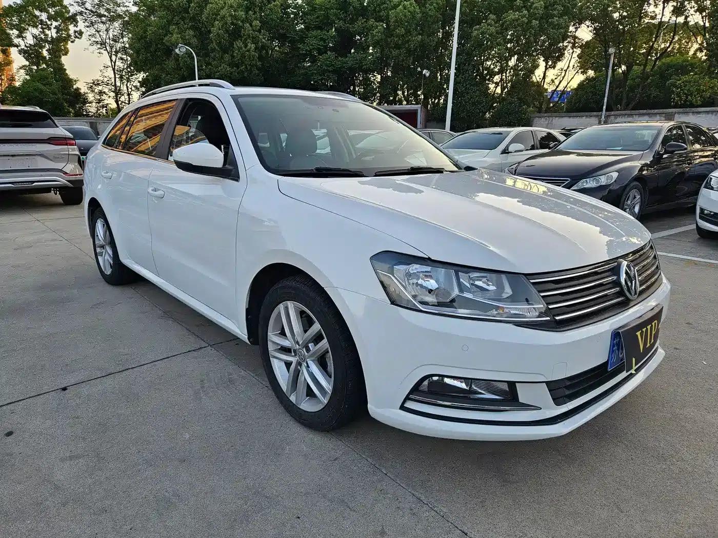 Lavida Gran Turismo 2017 180TSI DSG Comfort Edition — миниатюра 3
