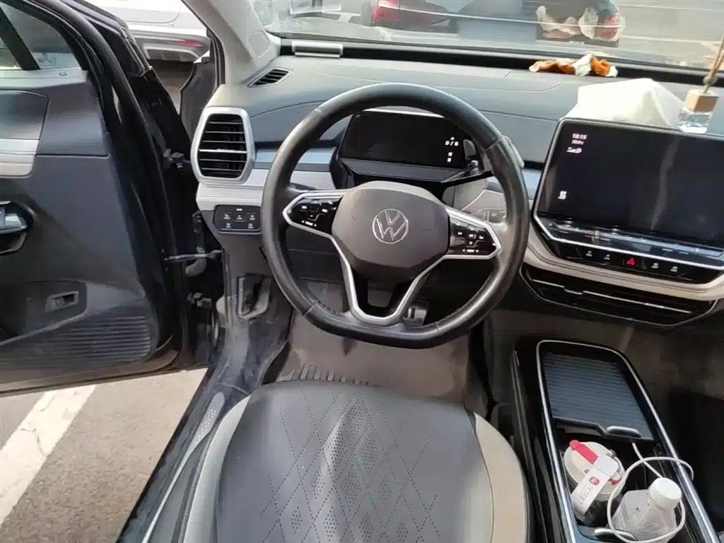 ID.6 CROZZ 2022 Standard Range PURE Edition — миниатюра 3