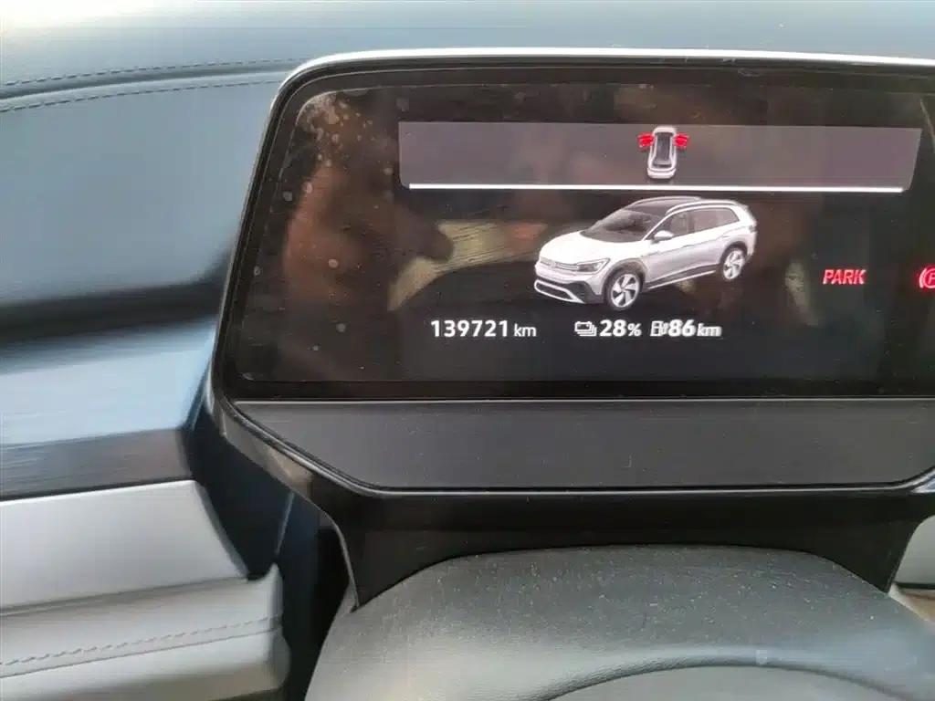 ID.6 CROZZ 2022 Standard Range PURE Edition — миниатюра 5