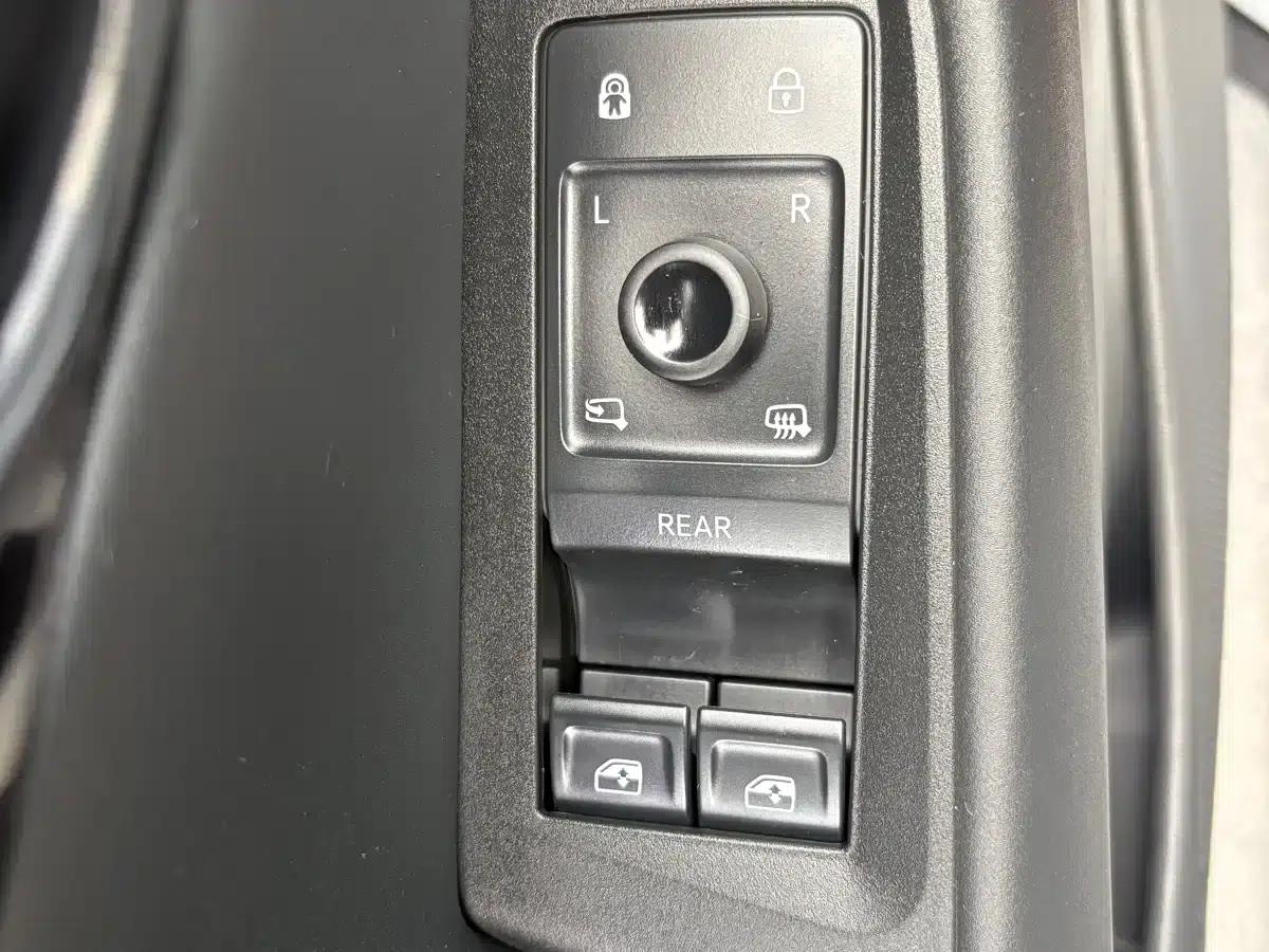 VW 06 2024 Facelift Pro Long Range Edition — миниатюра 16