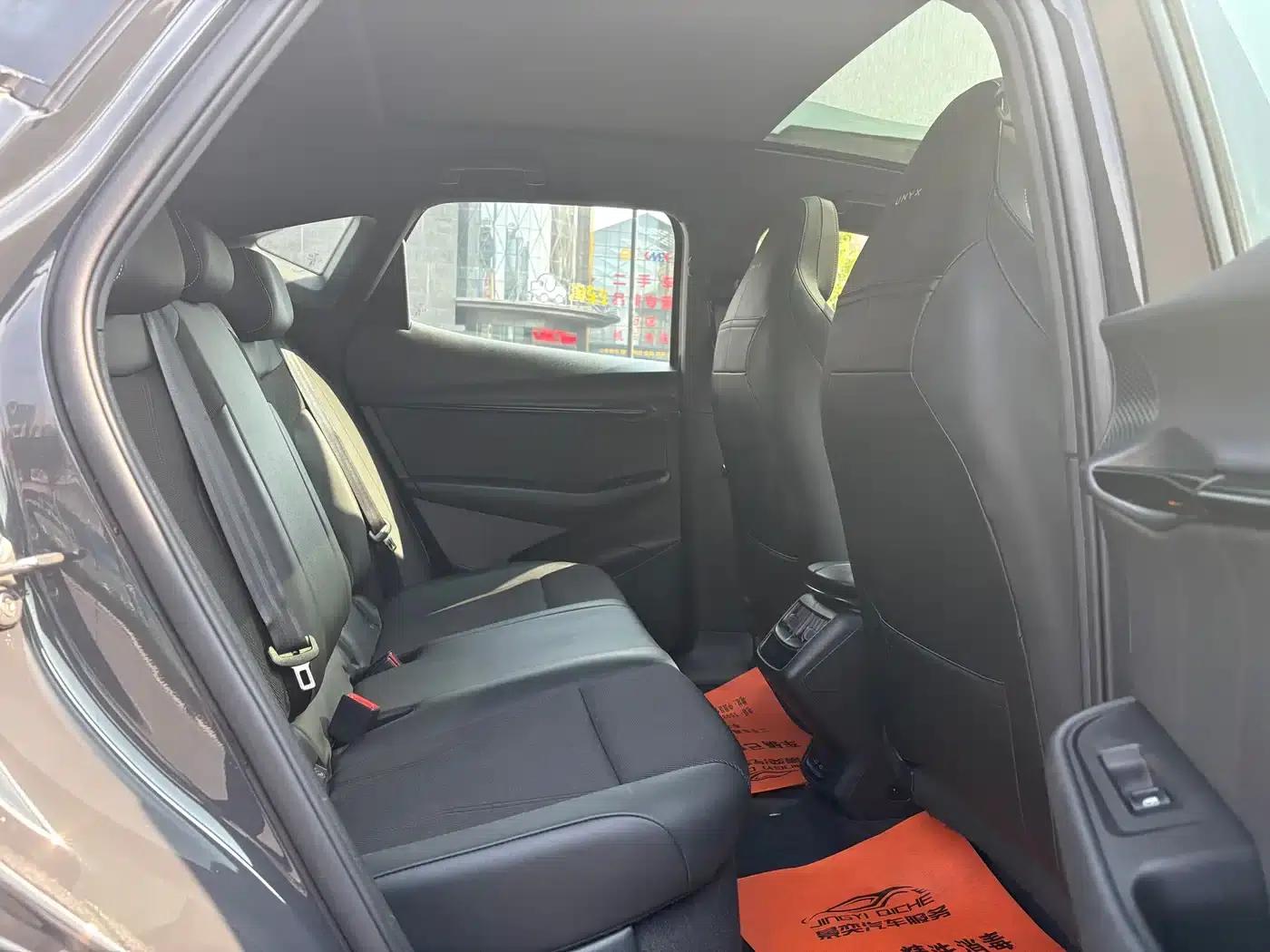 VW 06 2024 Facelift Pro Long Range Edition — миниатюра 17