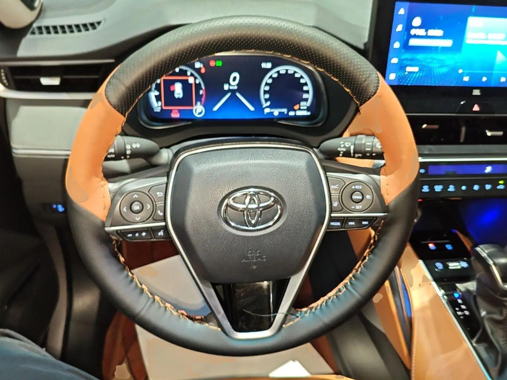 Toyota Venza 2022 2.0L CVT Four-Wheel Drive Supreme Edition — миниатюра 12