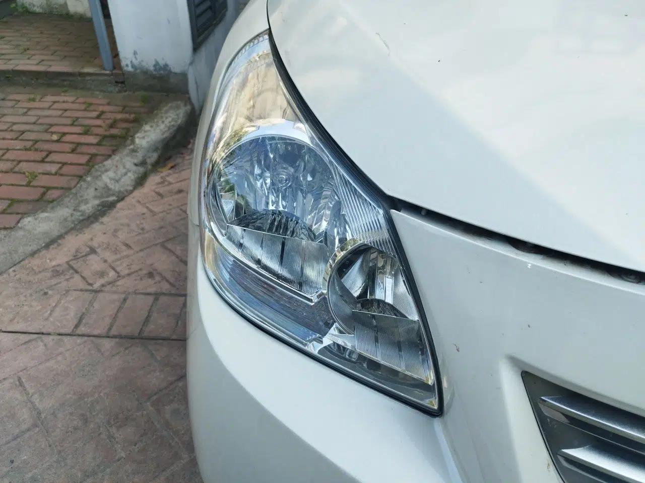 Toyota Verso 2012 180E CVT Elite Multi-Function Version — миниатюра 7