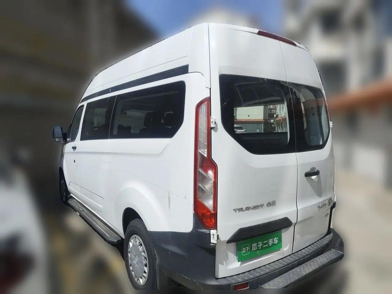 Ford Transit 2017 2.0T Gasoline Multi-Purpose Commercial Vehicle Mid-Drive Mid-Roof China V Standard — миниатюра 4