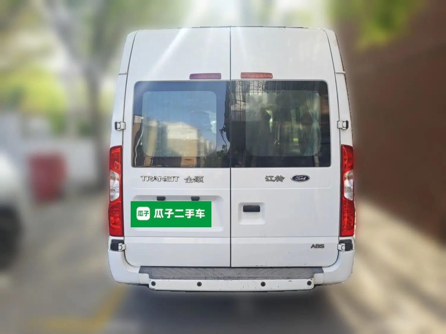Ford Transit Custom 2013 2.4T Diesel Economical Logistics Vehicle Short Wheelbase Mid-Roof China III Standard — миниатюра 5