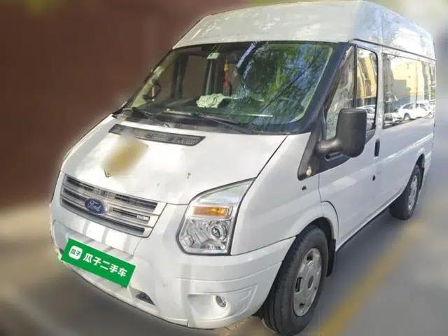 Ford Transit Custom 2013 2.4T Diesel Economical Logistics Vehicle Short Wheelbase Mid-Roof China III Standard