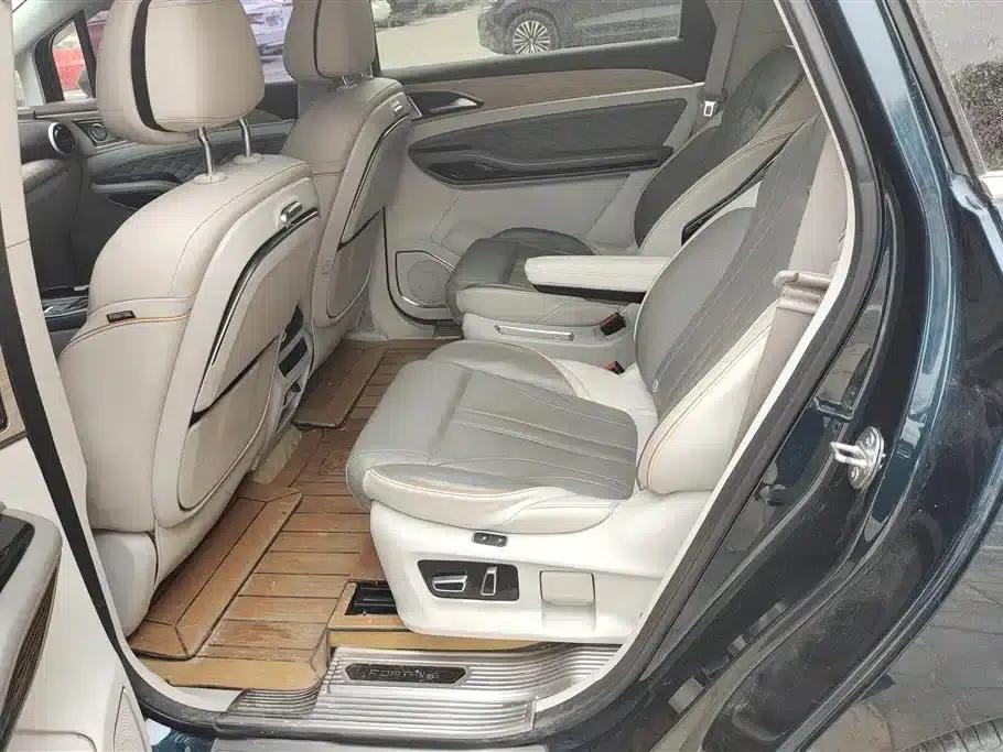 Fengxing Yacht 2022 1.5T DCT Moonlit Edition — миниатюра 11