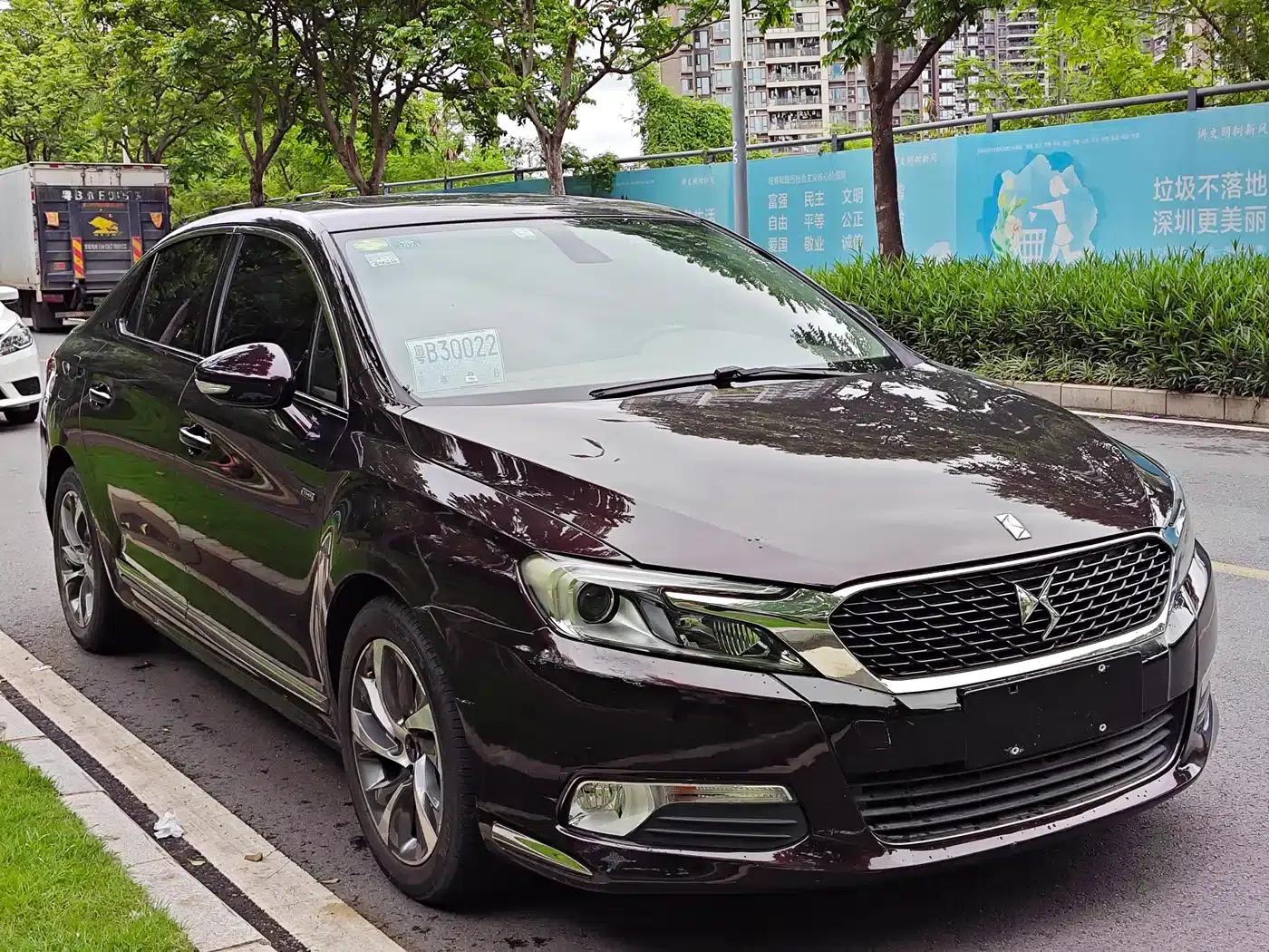 DS 5LS 2014 1.6T Luxury Edition THP160 — миниатюра 2
