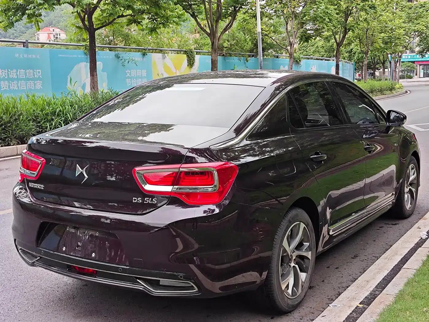DS 5LS 2014 1.6T Luxury Edition THP160 — миниатюра 14
