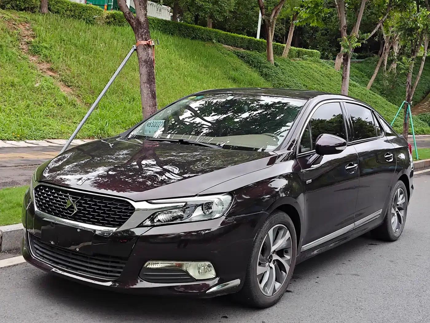 DS 5LS 2014 1.6T Luxury Edition THP160 — миниатюра 3