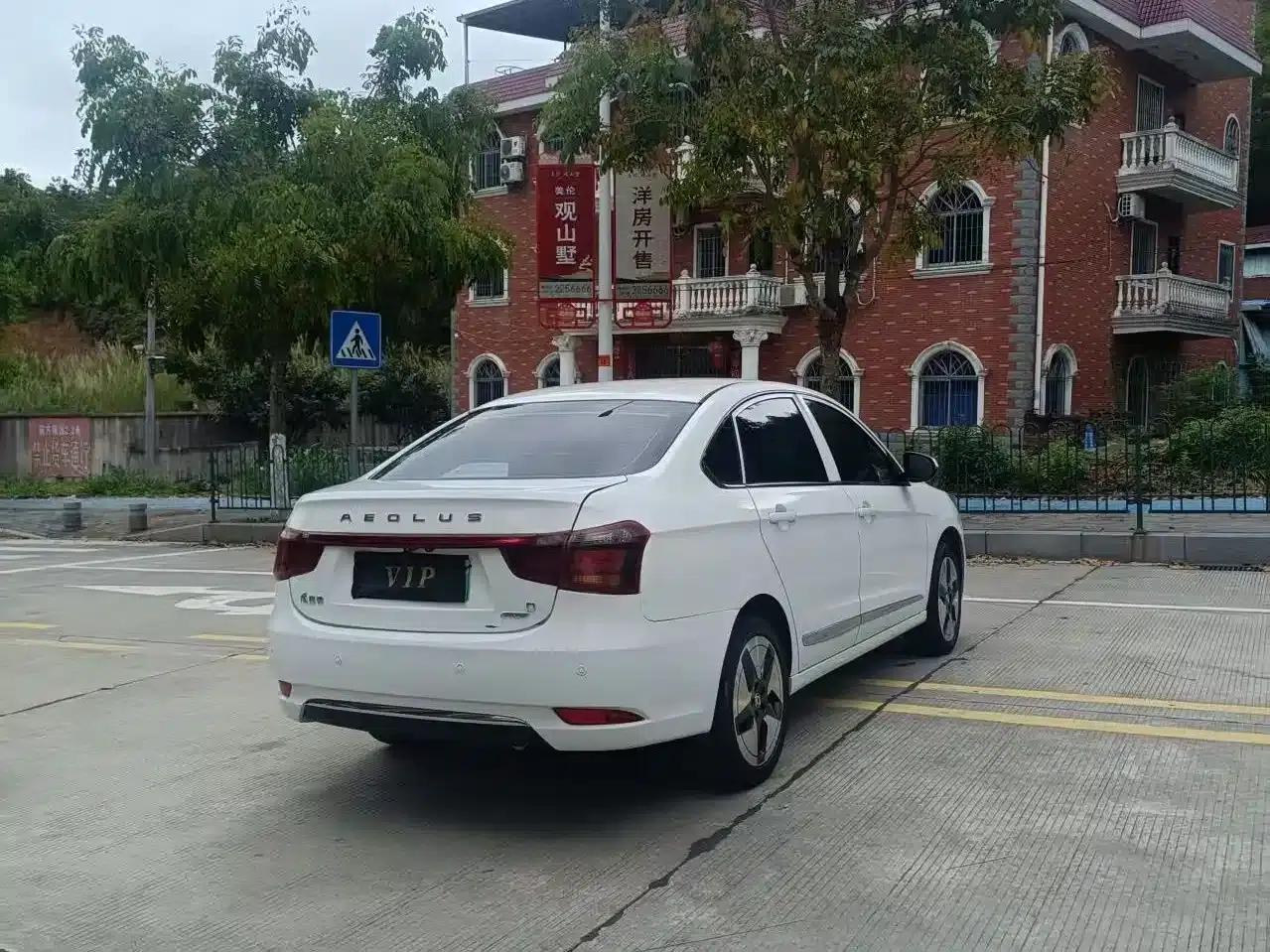 Dongfeng Fengshen E70 2021 Model 360H Battery Swapping Version — миниатюра 8