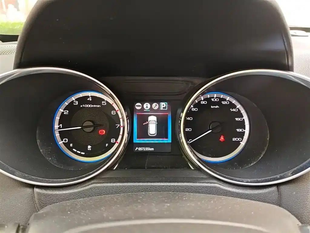 Dongfeng Fengshen AX4 2017 1.6L DCT Trendy Edition — миниатюра 12