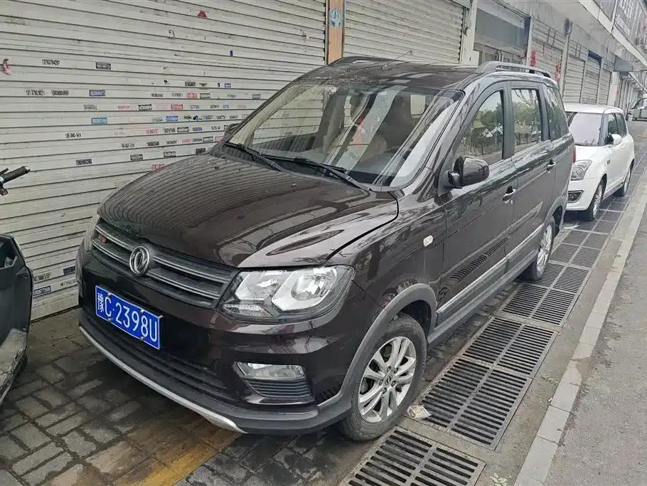 Fengguang 370 2016 Model 1.5L Manual Deluxe SFG15-02 7-Seater — миниатюра 1
