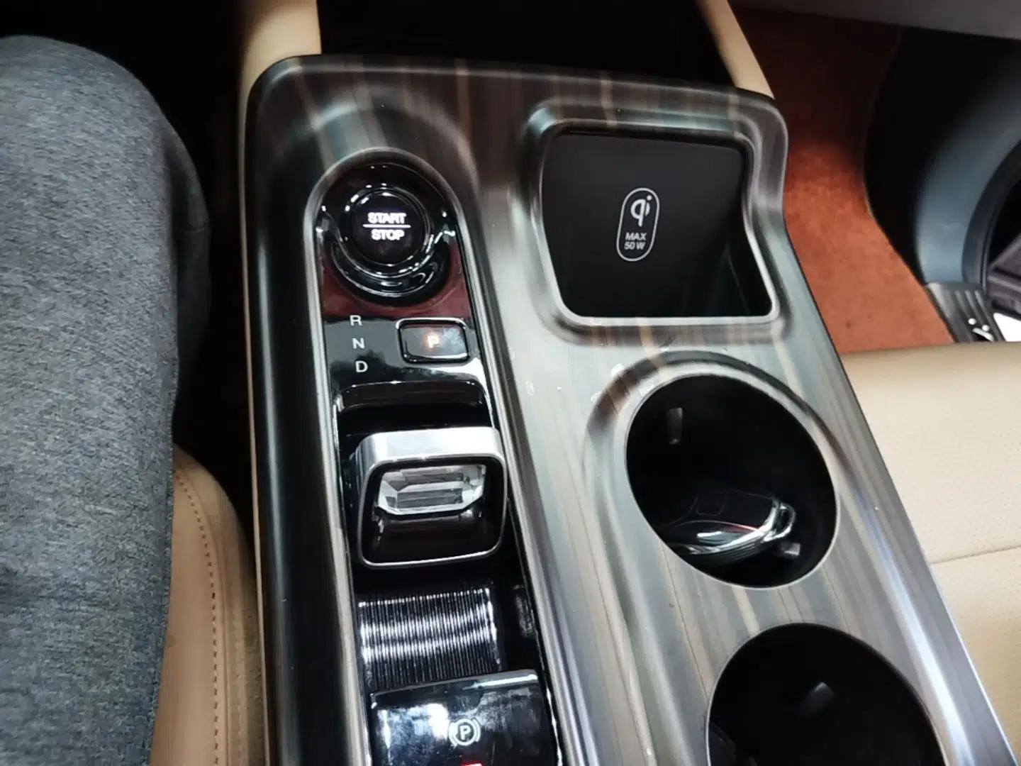 GAC Trumpchi E8 New Energy 2024 150km MAX — миниатюра 17