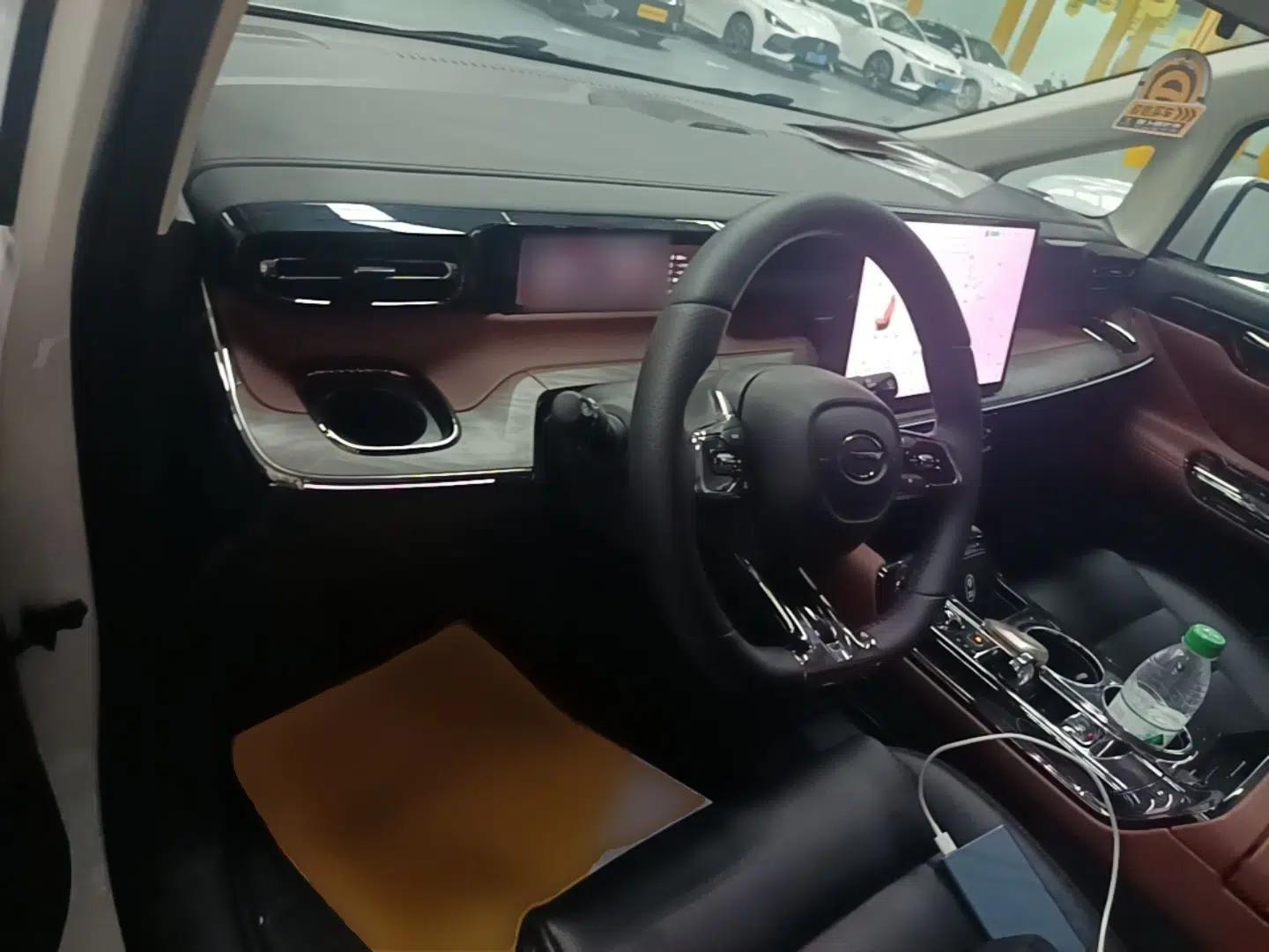 GAC Trumpchi E8 New Energy 2024 150km MAX+ — миниатюра 13