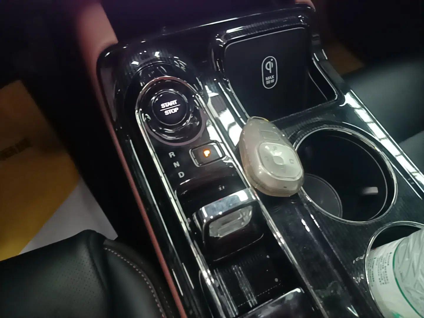 GAC Trumpchi E8 New Energy 2024 150km MAX+ — миниатюра 17