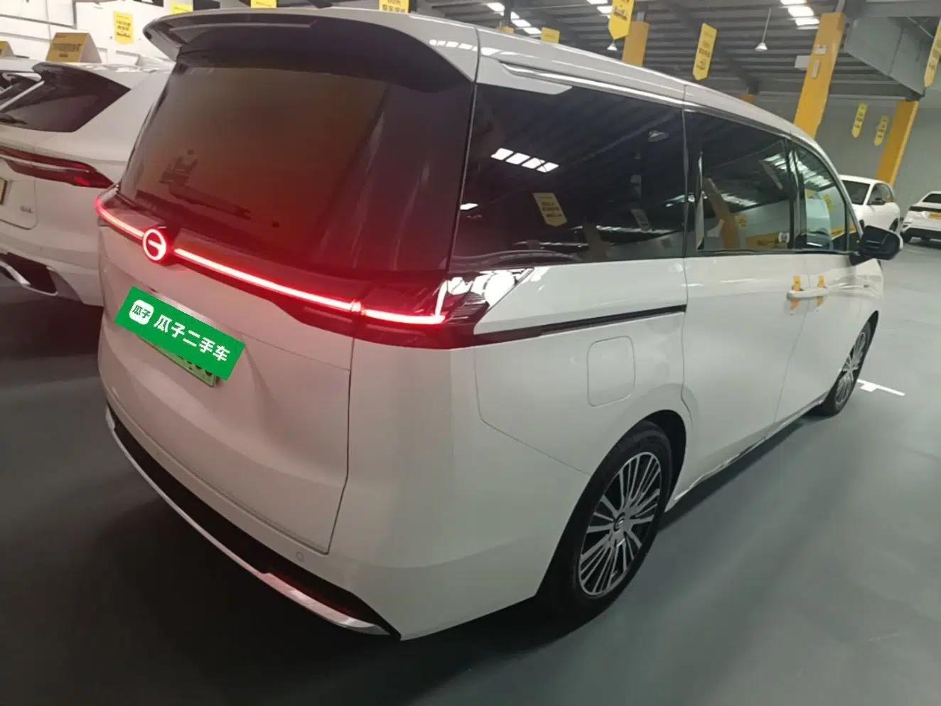 GAC Trumpchi E8 New Energy 2024 150km MAX+ — миниатюра 6