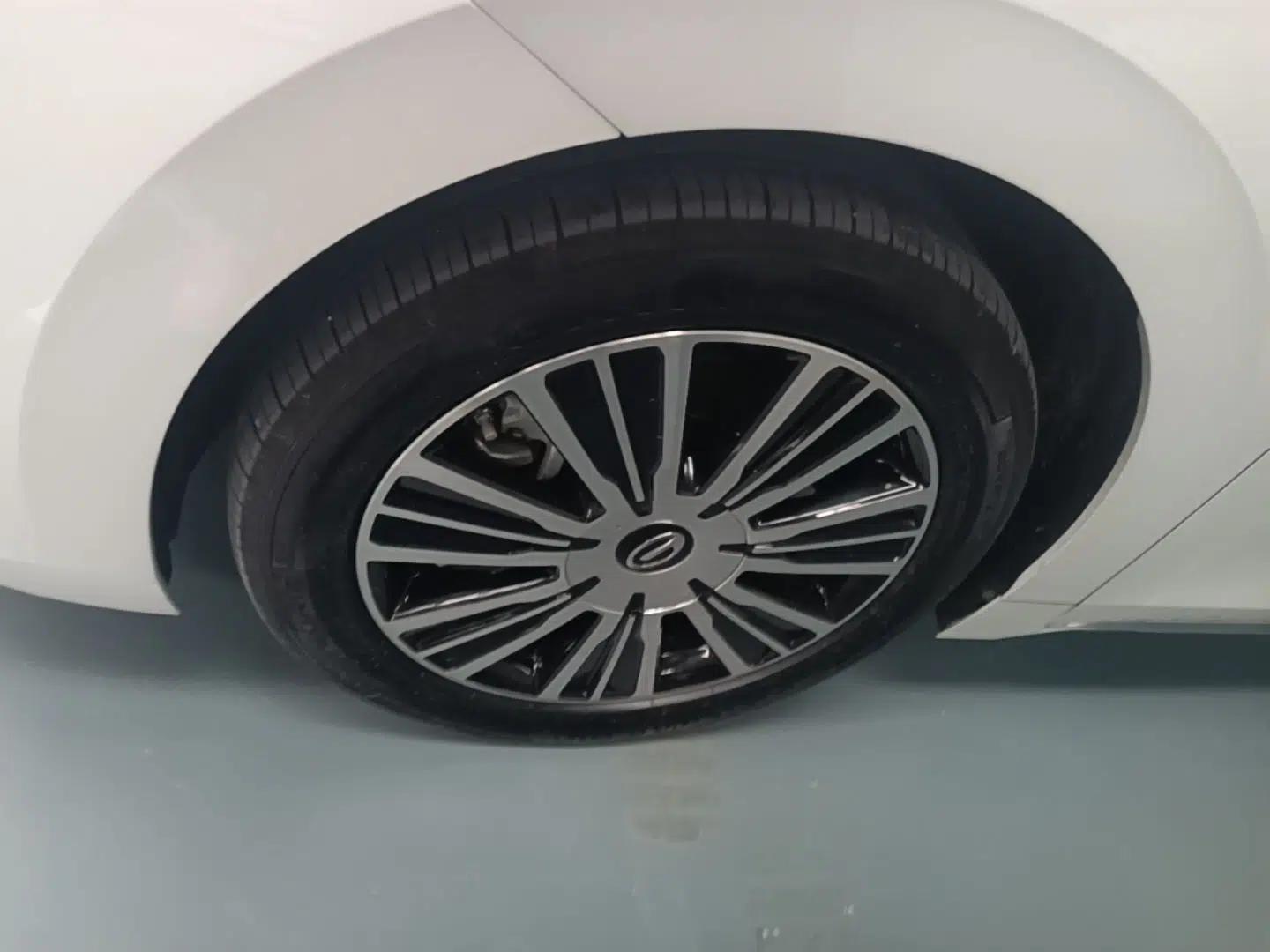 GAC Trumpchi E8 New Energy 2024 150km MAX+ — миниатюра 8