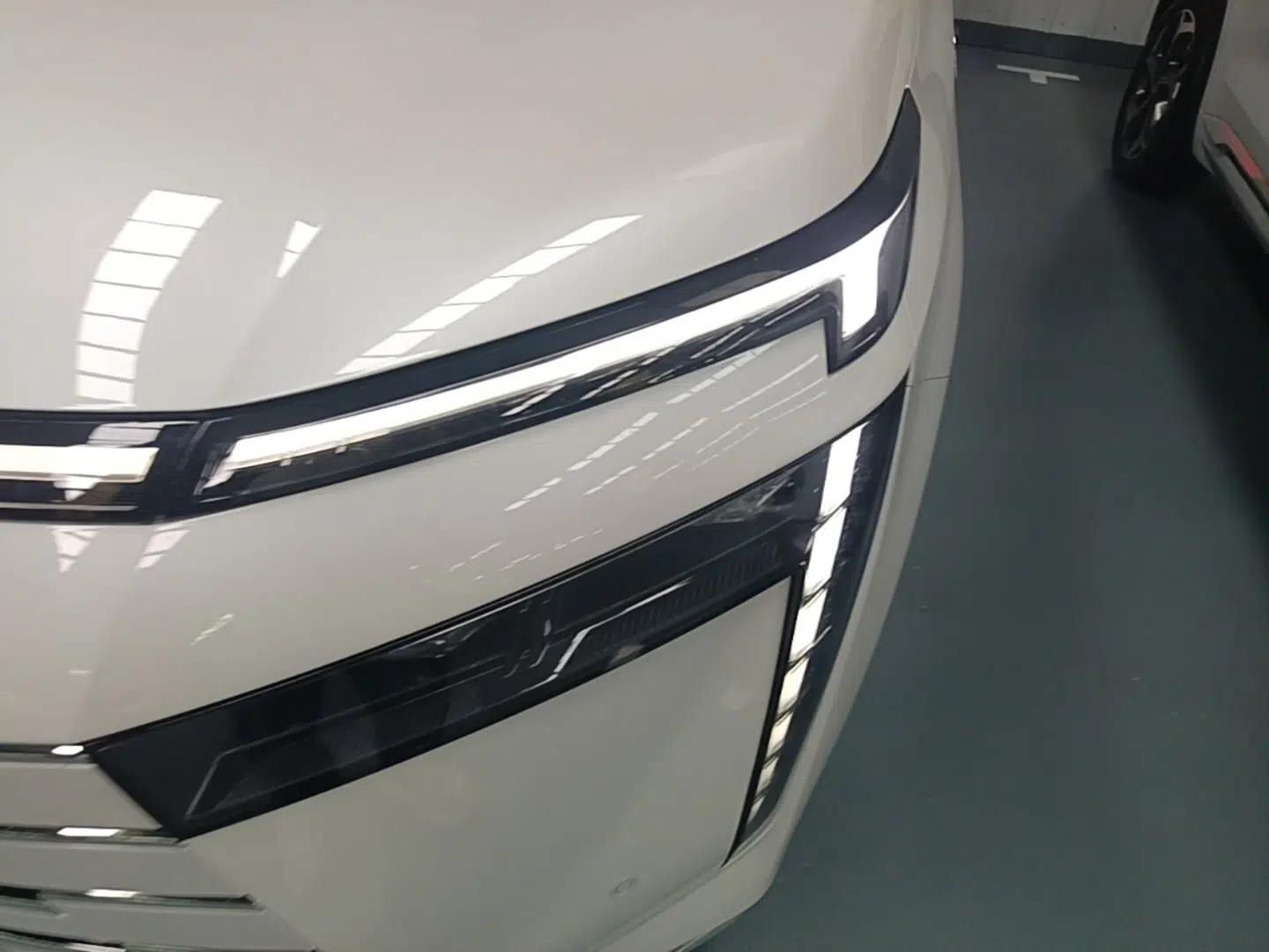 GAC Trumpchi E8 New Energy 2024 150km MAX+ — миниатюра 9