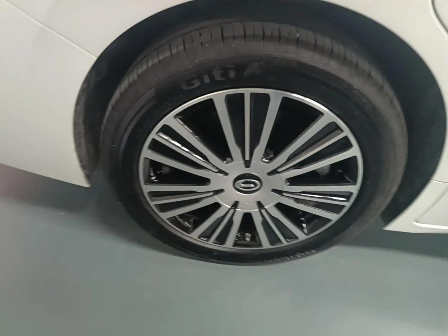 GAC Trumpchi E8 New Energy 2024 150km MAX+ — миниатюра 10