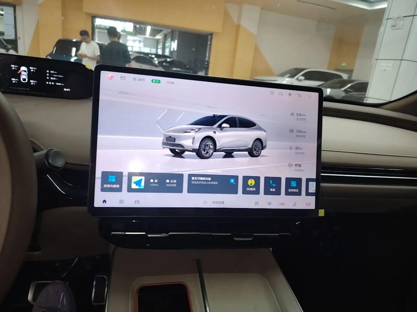 Hyptec HT 2024 670 Advanced Intelligent Driving Version — миниатюра 16